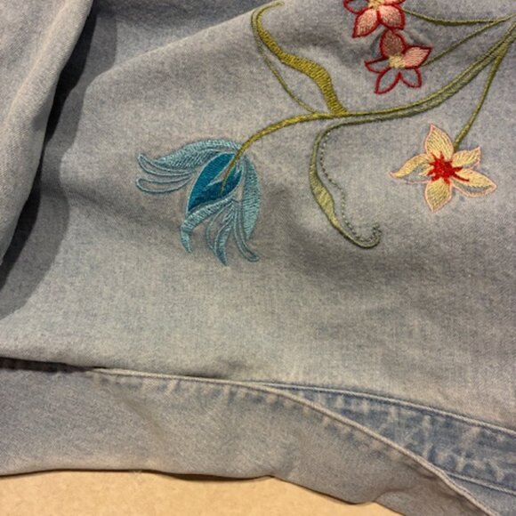 Coldwater Creek Lightweight Light Wash Embroidered Denim Shirt Jacket Size L - Picture 12 of 12